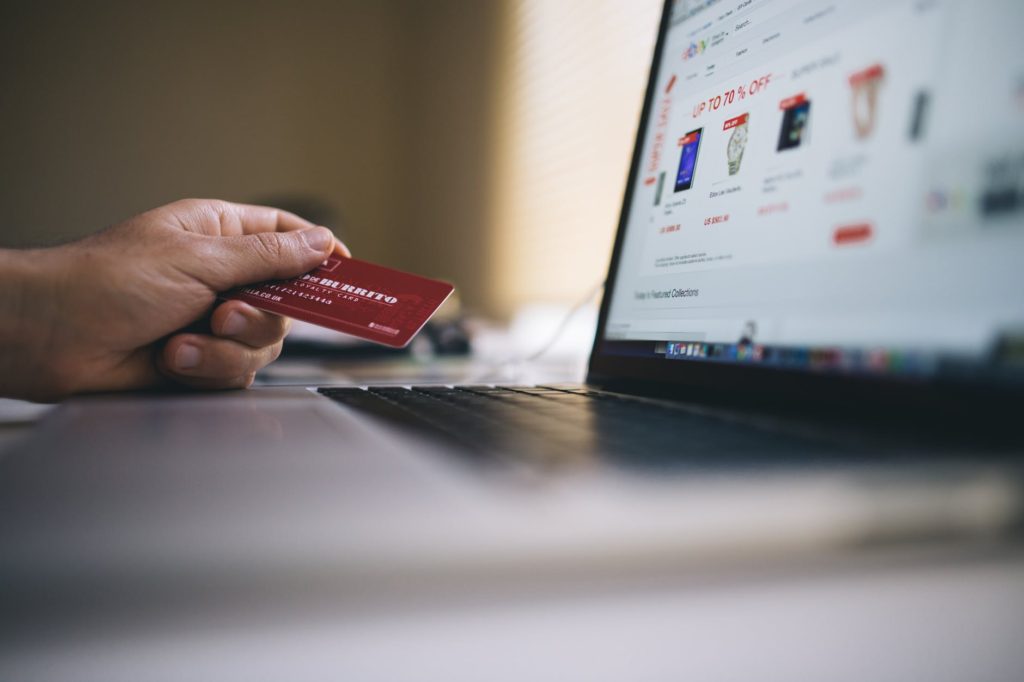 shopping online paying with credit card